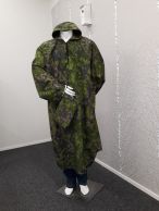 M05 Action Raincoat with sleeve
